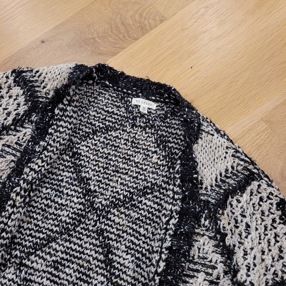 En Cream Open Knit Cardigan - Picture 4 of 7